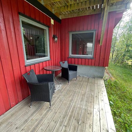 Sentral Og Romslig Leilighet Naert Senja Finnsnes Extérieur photo