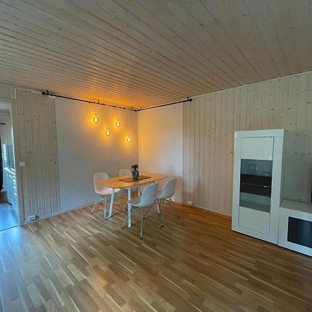 Sentral Og Romslig Leilighet Naert Senja Finnsnes Extérieur photo